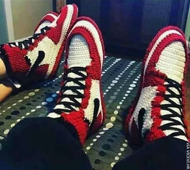 Baka nema lovu za Nike, ali zato zna dobro plesti