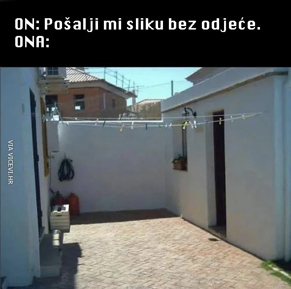 Barem je odgovorina na poruku